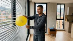 Cómo limpiar persianas con un globo: truco de electricidad estática para quitar polvo rápido