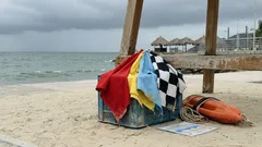 Antes de entrar al mar: el código de las banderas que pocos saben leer