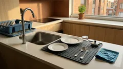 La alternativa al escurridor de platos que ayuda a mantener el mesón seco y despejado